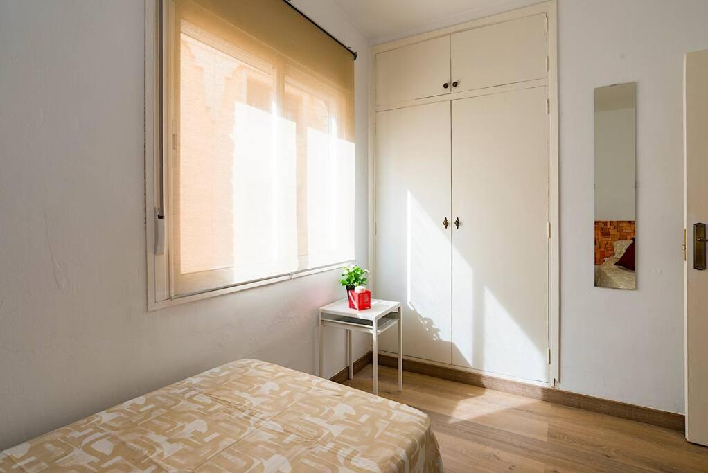 Sohocenter Apartment 2 Rooms Young People Only Málaga Eksteriør billede